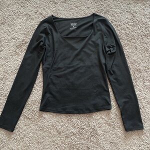 Amazon Black Long Sleeve Women's Top